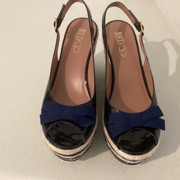 RED V Navy Platform - Picture 4 of 4